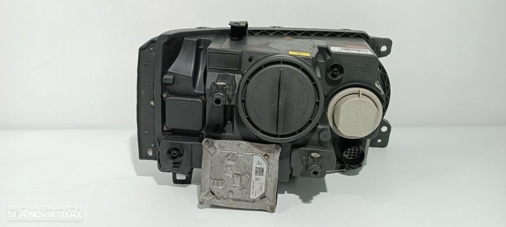 FAROL ESQUERDO LAND ROVER RANGE ROVER (LM) V8 TD VOGUE - 9