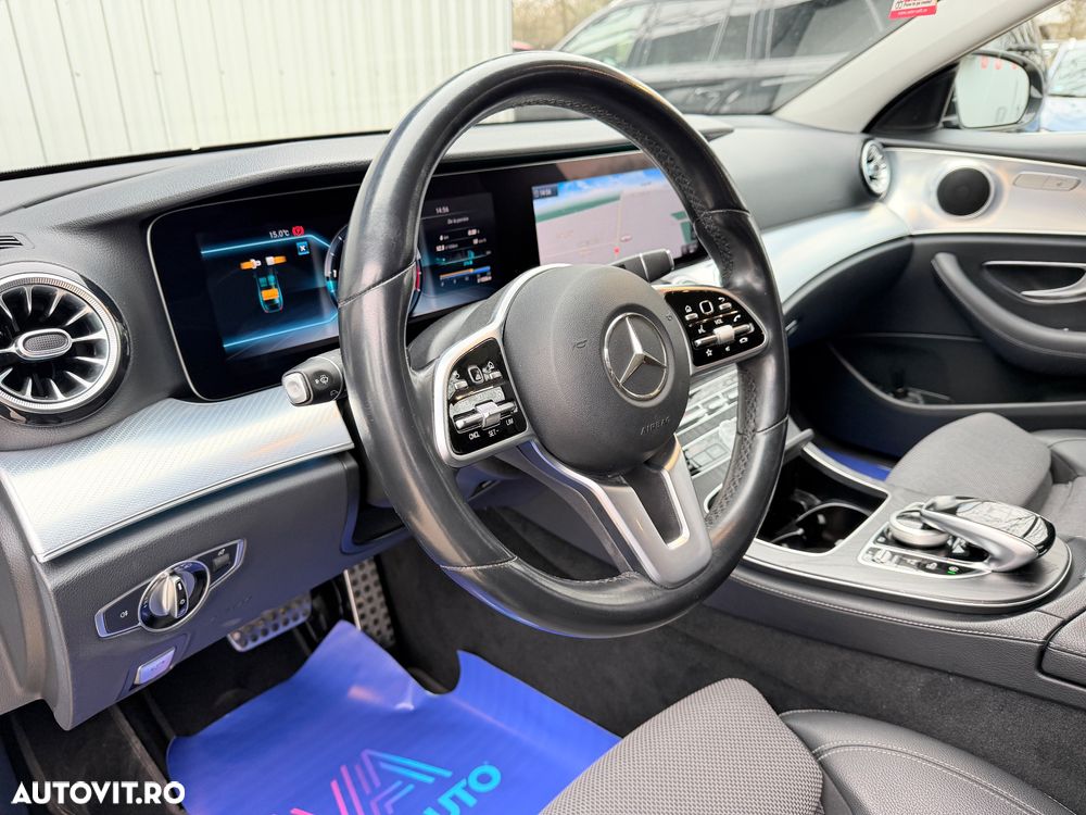 Mercedes-Benz E 200 d 9G-TRONIC Exclusive - 28