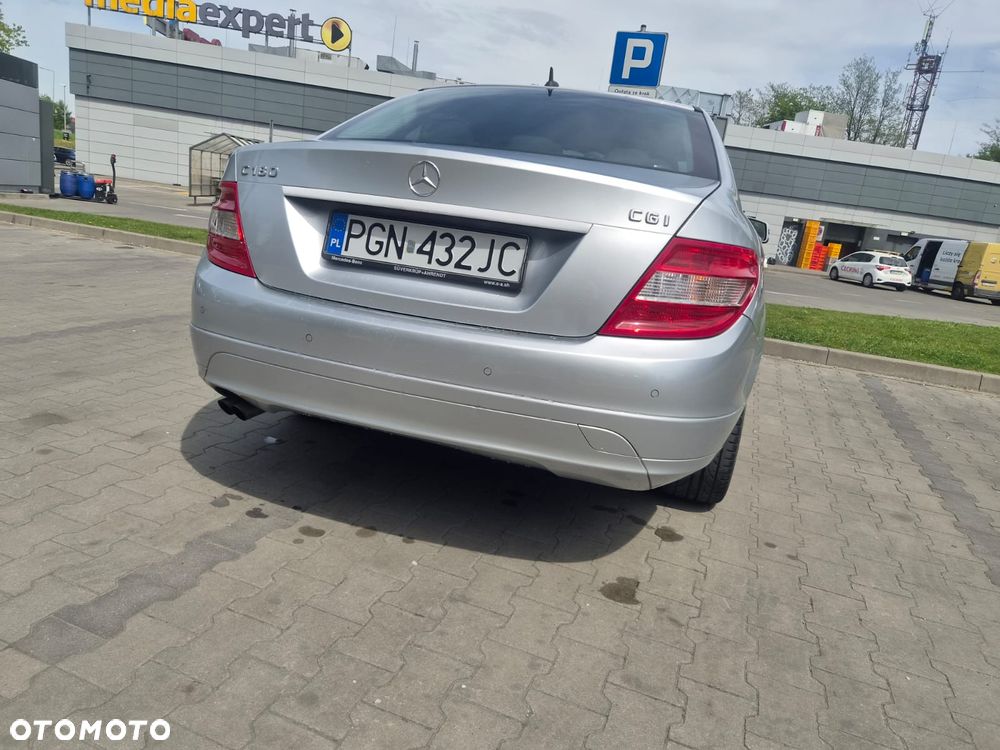 Mercedes-Benz Klasa C 180 CGI Automatik BlueEFFICIENCY - 8