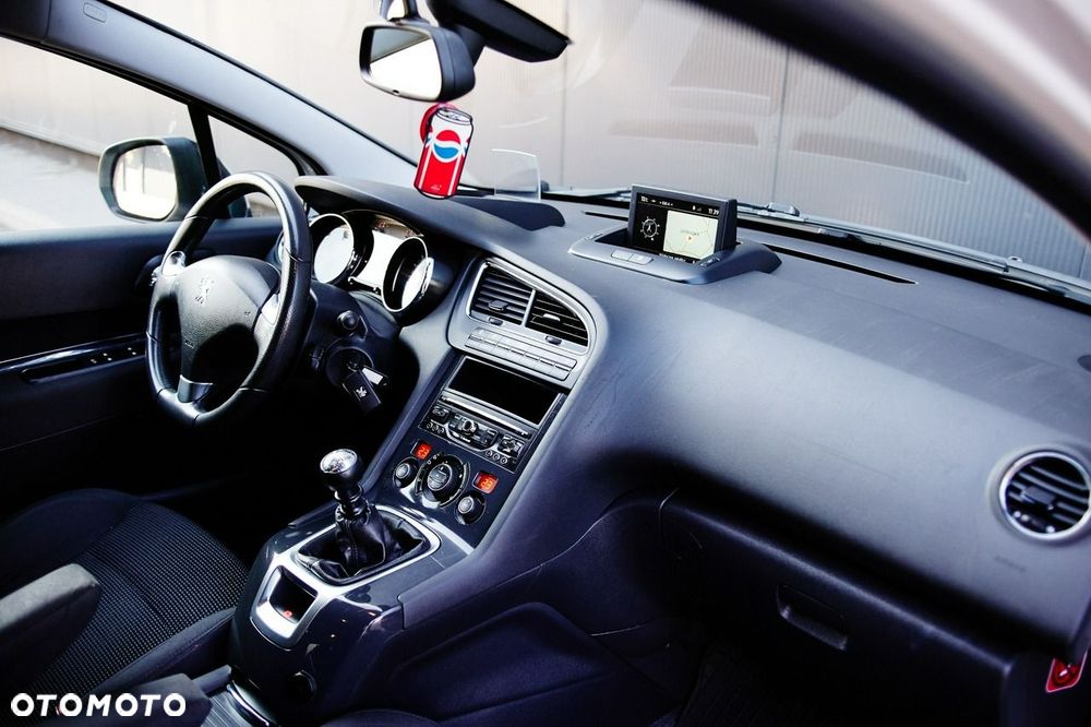 Peugeot 5008 2.0 BlueHDi Style 7os - 32
