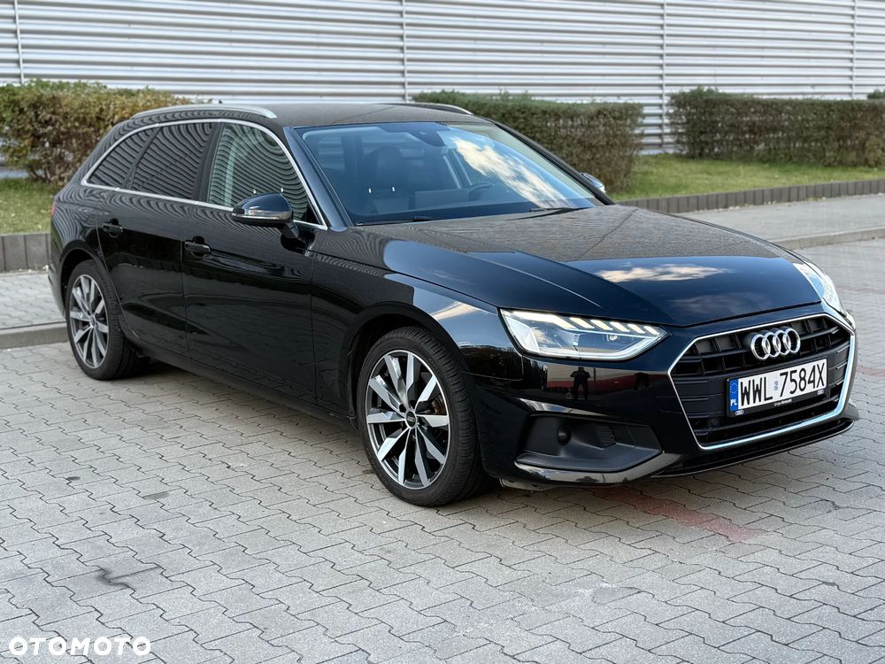 Audi A4 Avant 35 TDI mHEV S tronic - 2