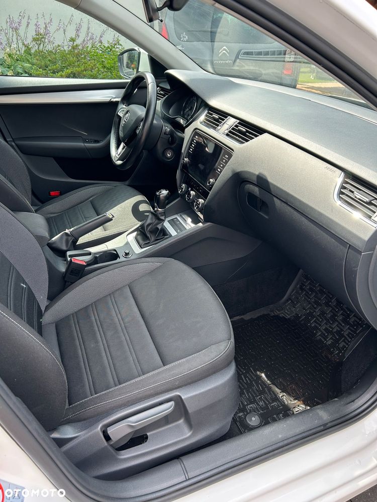 Skoda Octavia 1.6 TDI Ambition - 13