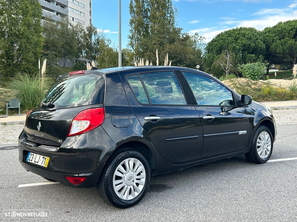Renault Clio 1.5 dCi Dynamique S - 16