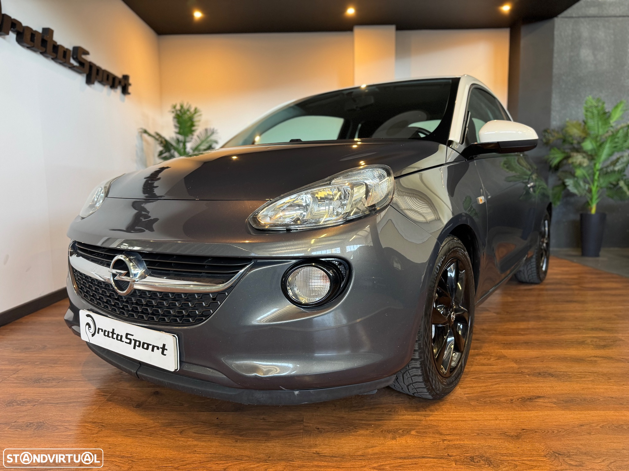 Opel Adam 1.2 - 3
