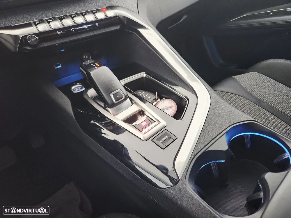 Peugeot 3008 BlueHDi 130 Stop & Start EAT8 Allure - 36