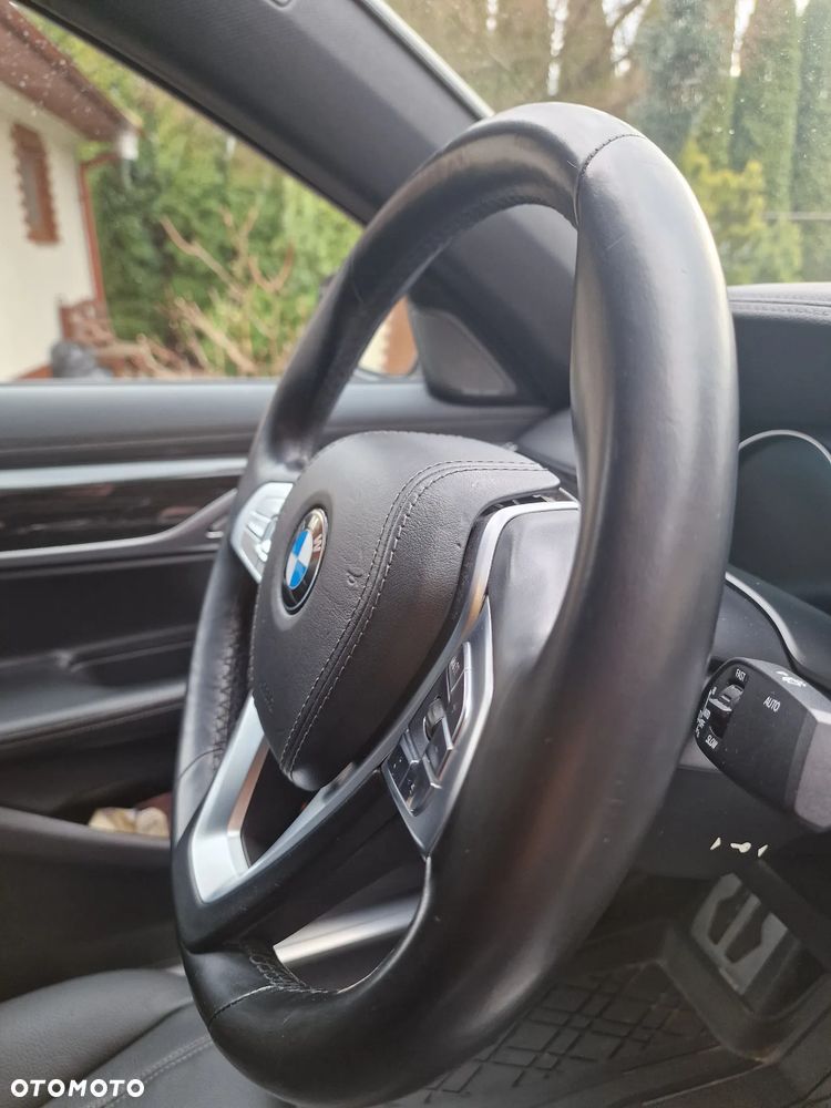 BMW Seria 7 740Li - 6