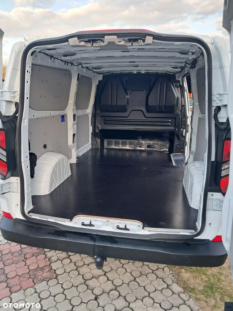Ford Transit Custom - 12
