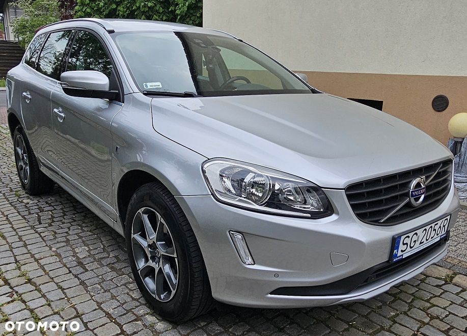 Volvo XC 60 D3 Drive-E Ocean Race - 4
