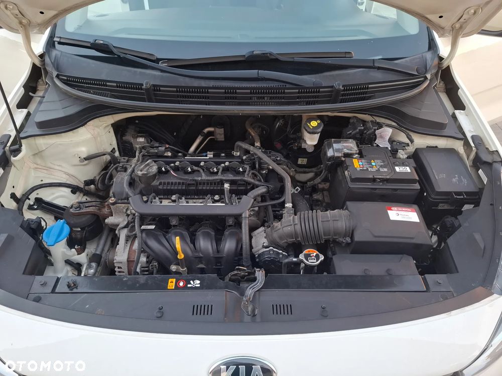 Kia Rio - 9