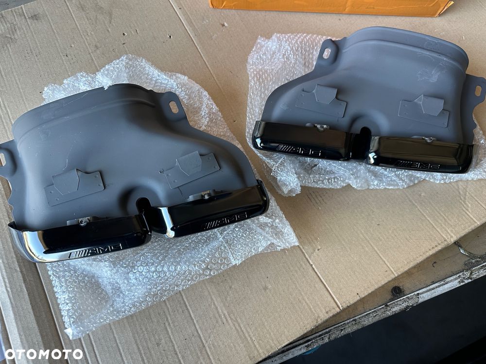 Mercedes s63 AMG  koncówka wydechu  c217  s222 gls gle c63 - 2