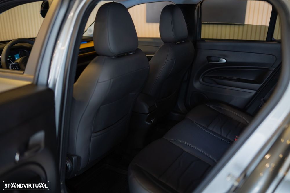 Jeep Avenger Summit - 25