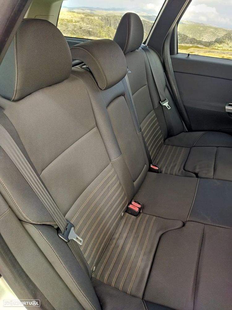 Volvo V50 1.6 D Drive Momentum Start/Stop - 11