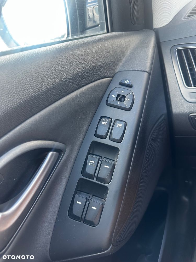 Hyundai ix35 - 12