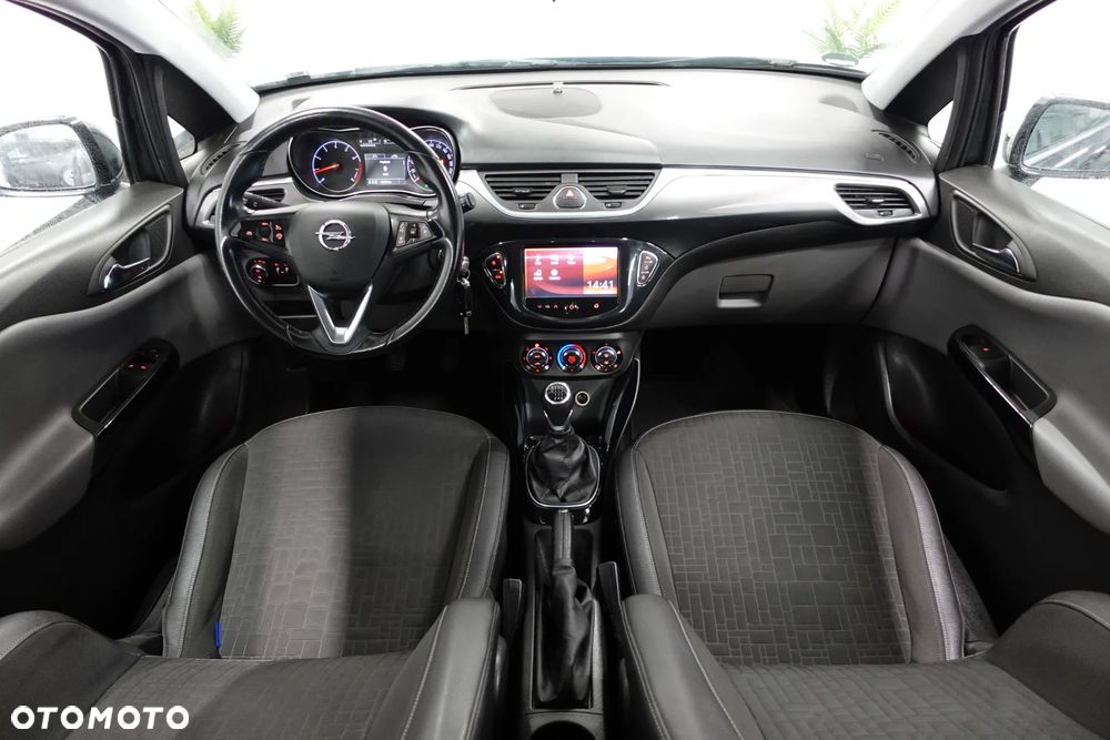 Opel Corsa 1.0 T Cosmo S&S - 27