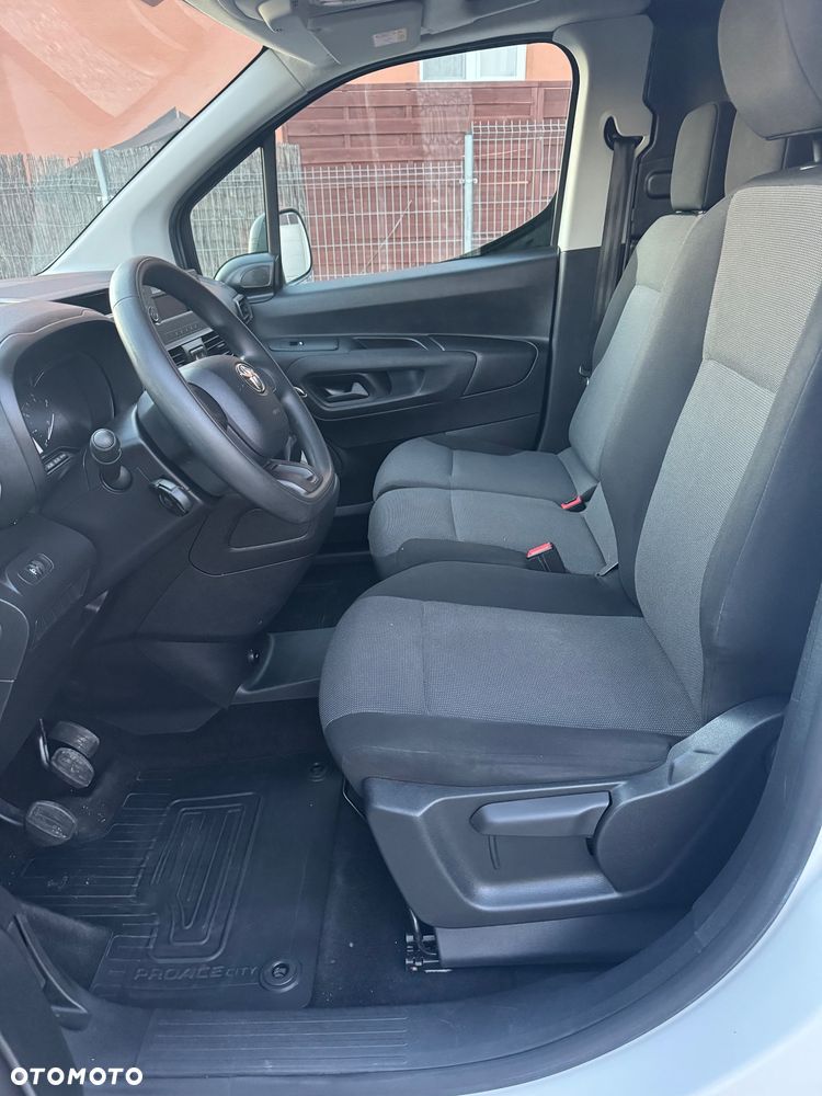 Toyota PROACE city - 20