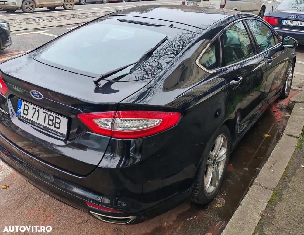 Ford Mondeo 2.0 TDCi Powershift Titanium - 2