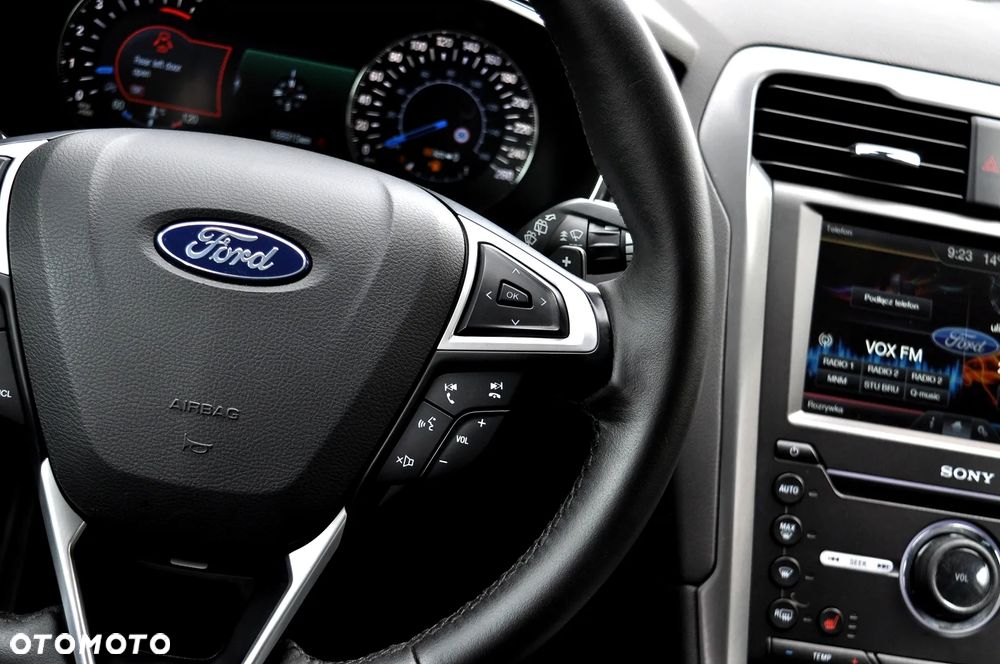 Ford Mondeo 2.0 TDCi Titanium PowerShift - 35