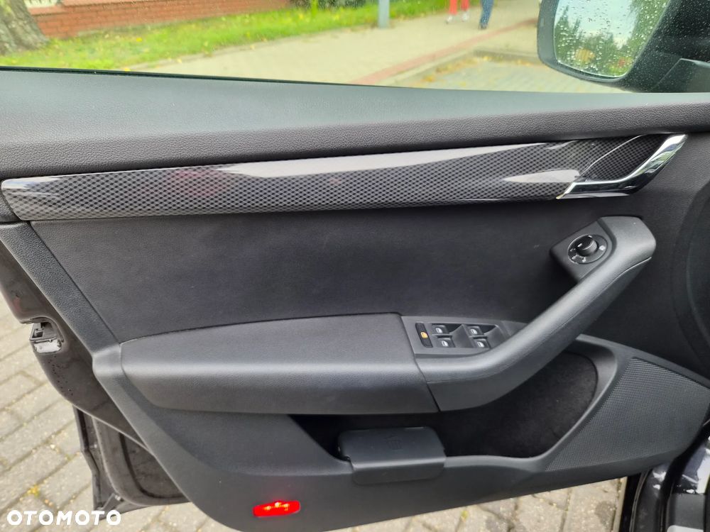 Skoda Octavia 2.0 TDI (Green tec) RS - 10
