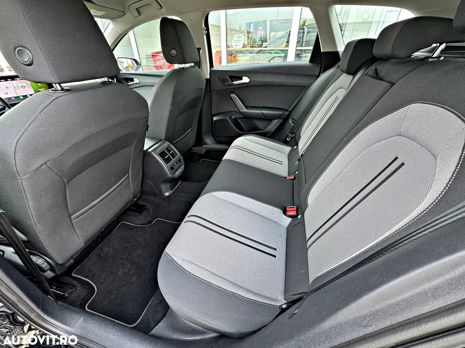 Seat Leon 2.0 TDI DSG Style Edition - 6