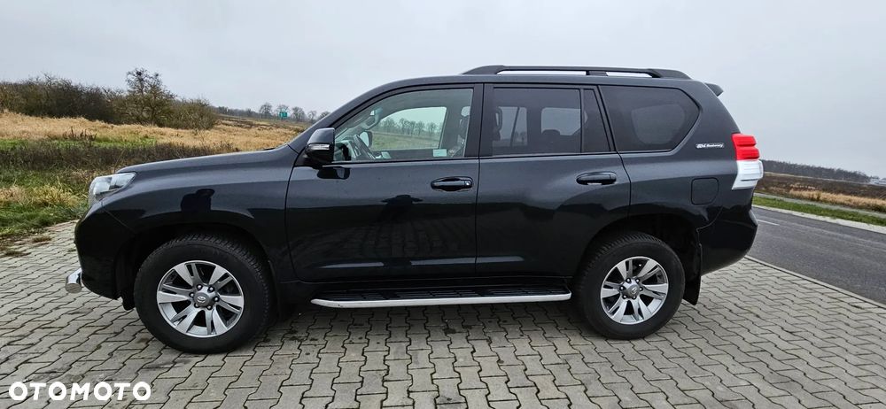 Toyota Land Cruiser LC 3.0 D-4D Prestige - 4