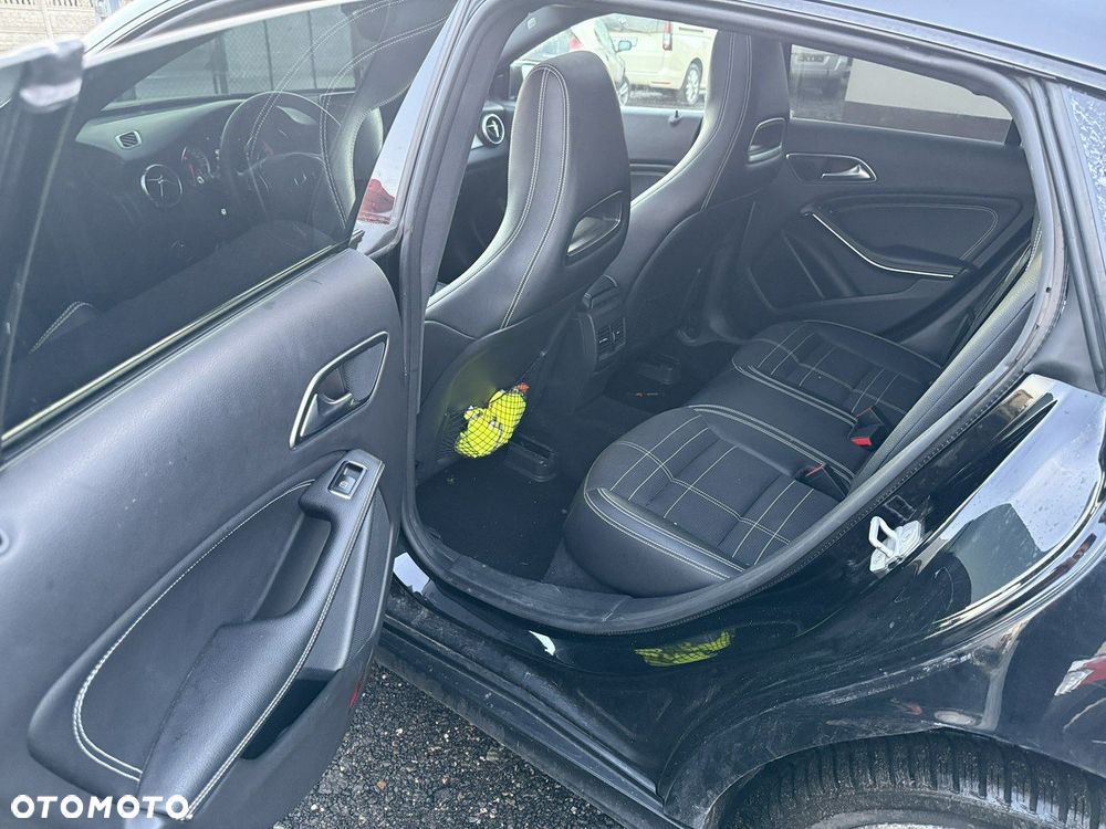 Mercedes-Benz CLA - 14