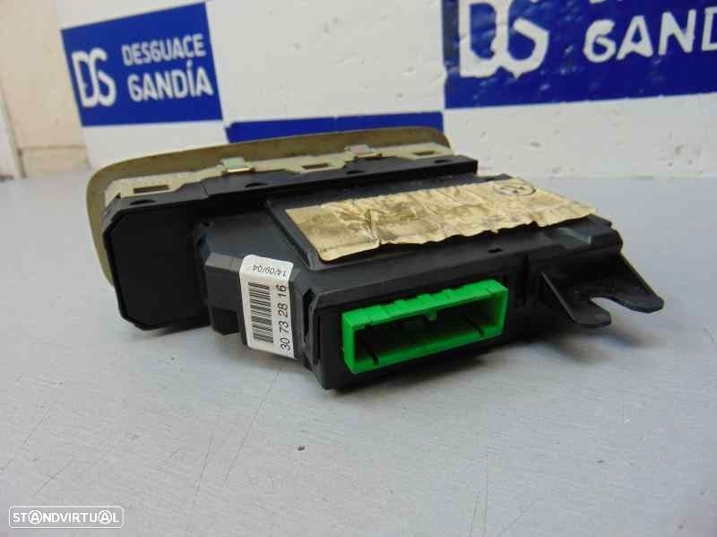 COMANDO ELEVADOR DE VIDRO FRONTAL ESQUERDO VOLVO S80 I 2004 -30732816 - 1