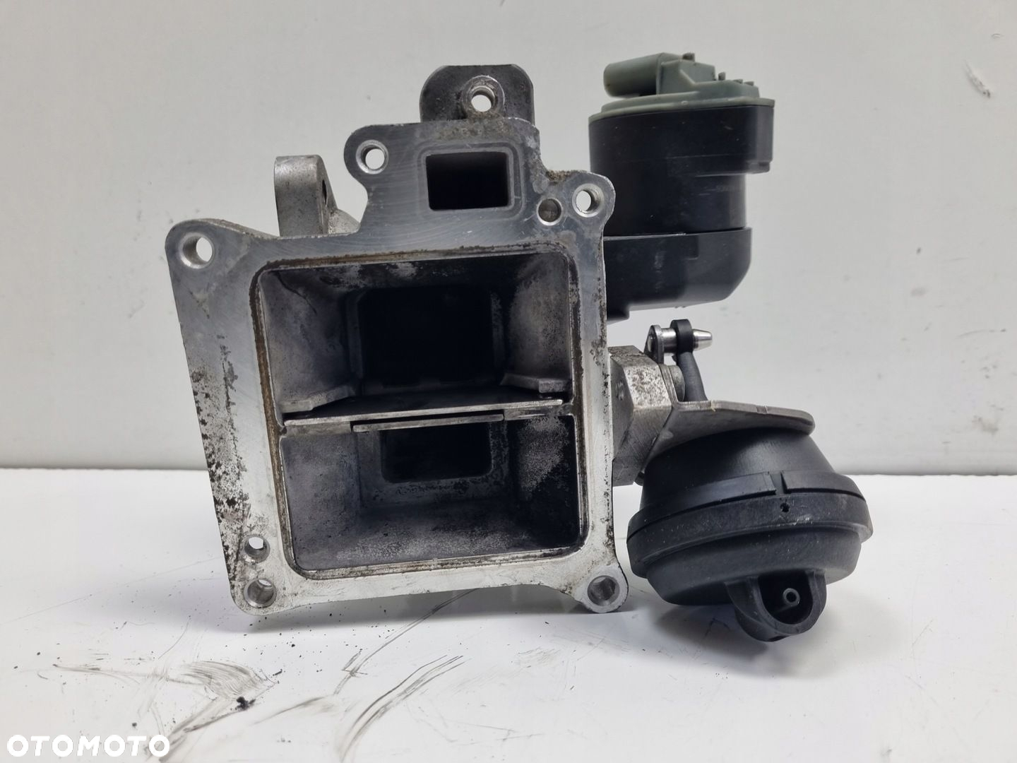 Volvo S60 II V60 XC90 II XC60 II 2.0 D3 D4 D5 ZAWÓR EGR 31422119 - 5
