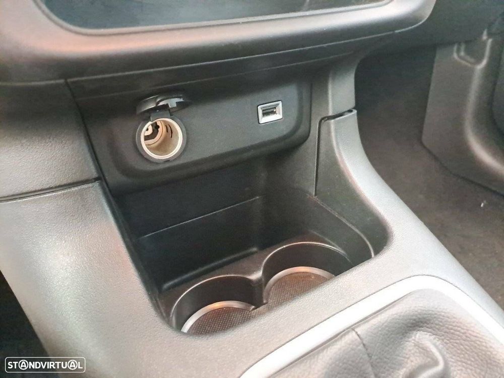 Citroën C3 1.2 PureTech Shine - 17
