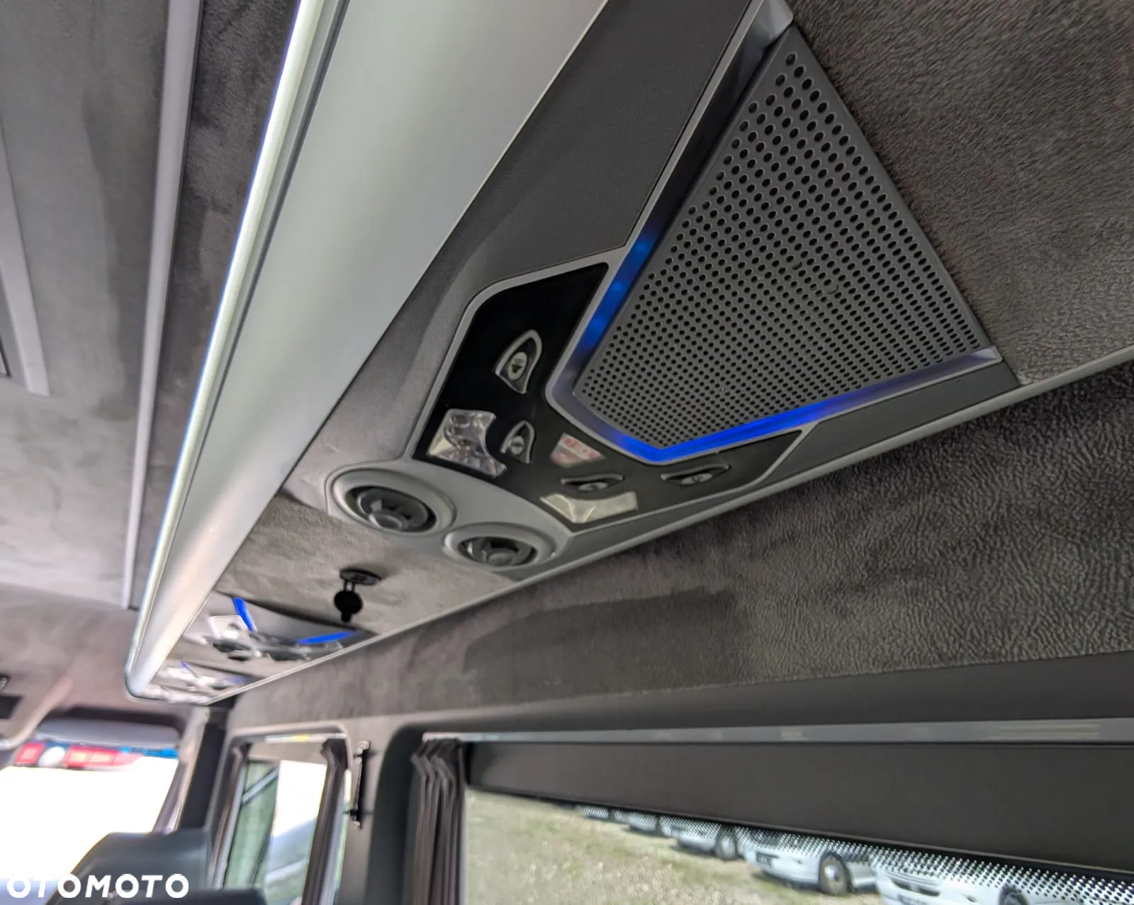 Mercedes-Benz Sprinter 516 - 20