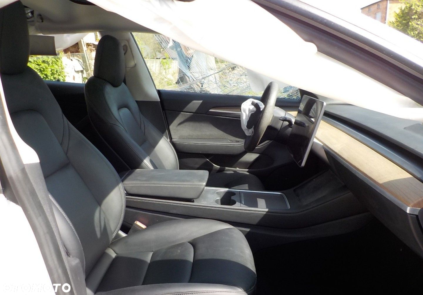 Tesla Model 3 - 18