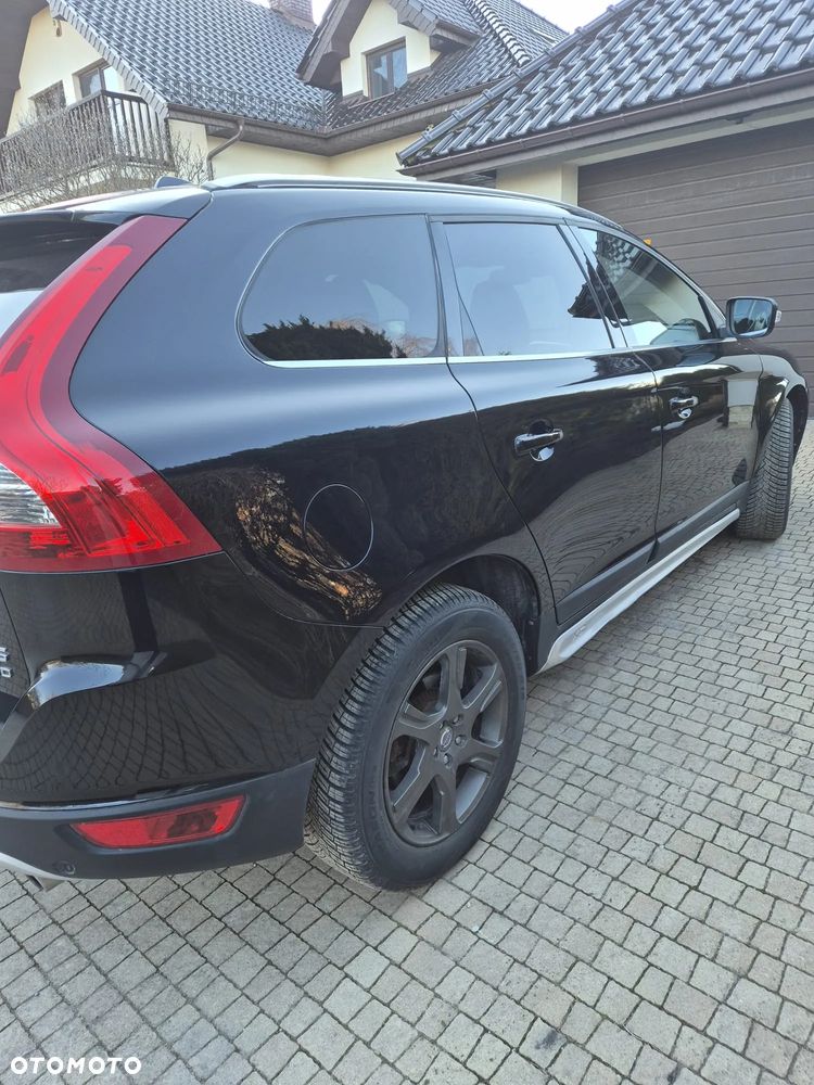 Volvo XC 60 - 4