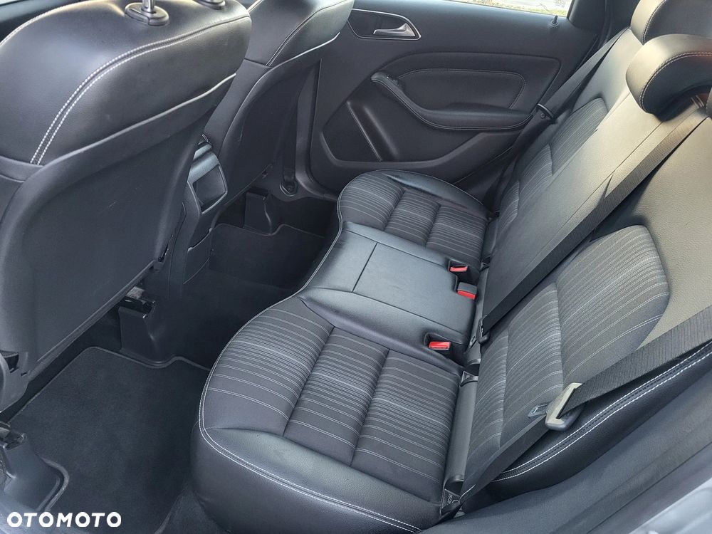 Mercedes-Benz Klasa B 180 CDI - 13