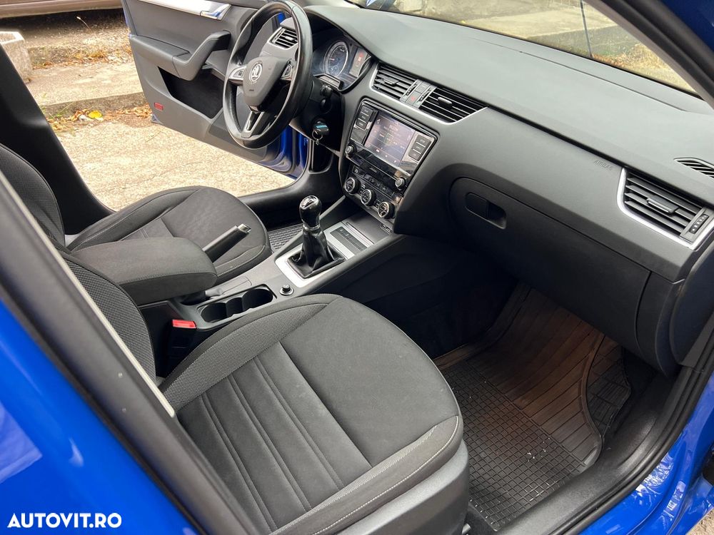 Skoda Octavia 1.6 TDI Ambition - 17