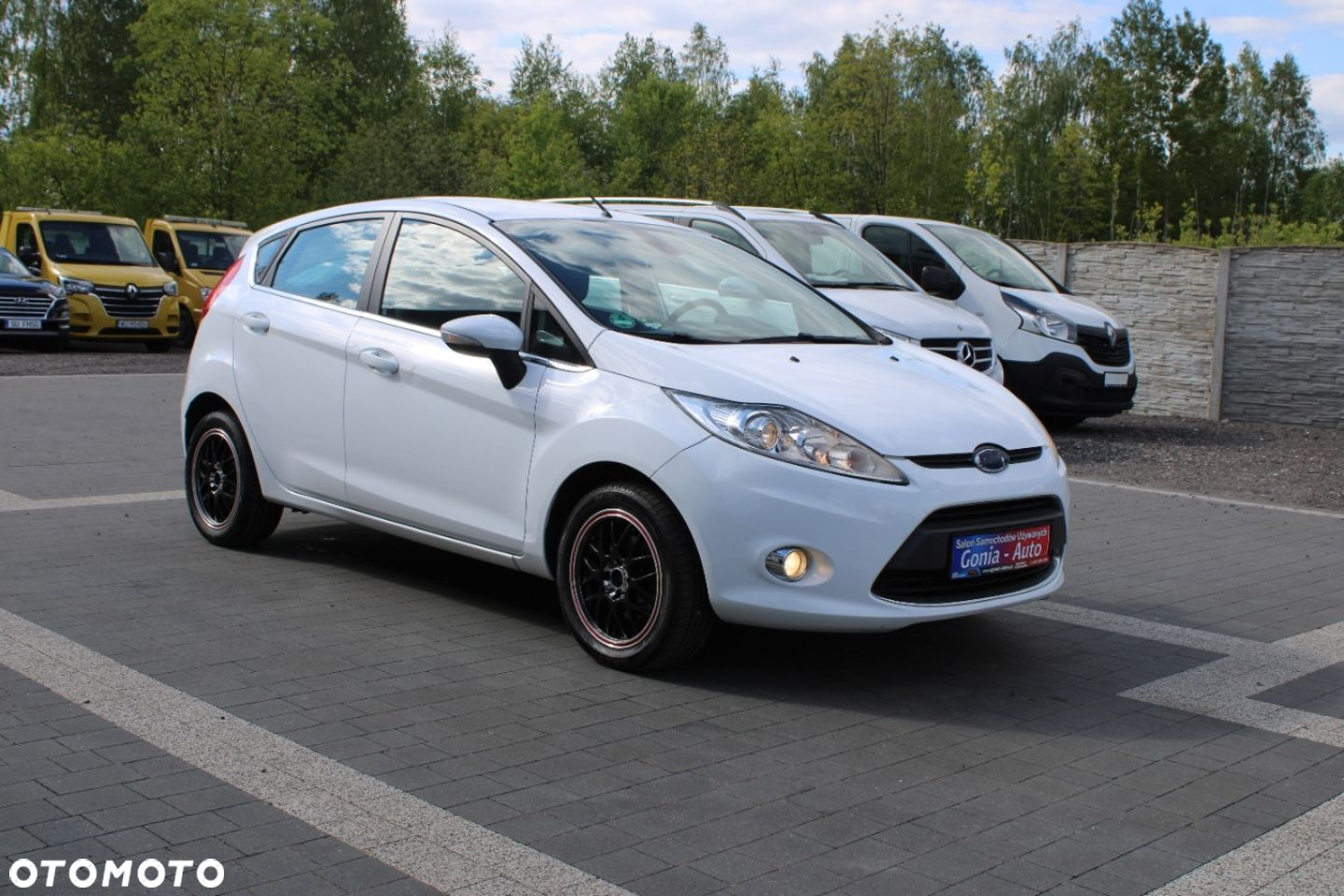 Ford Fiesta - 11
