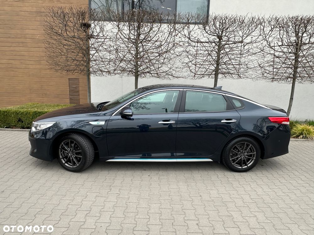 Kia Optima Sportagon 2.0 GDI Attract - 10