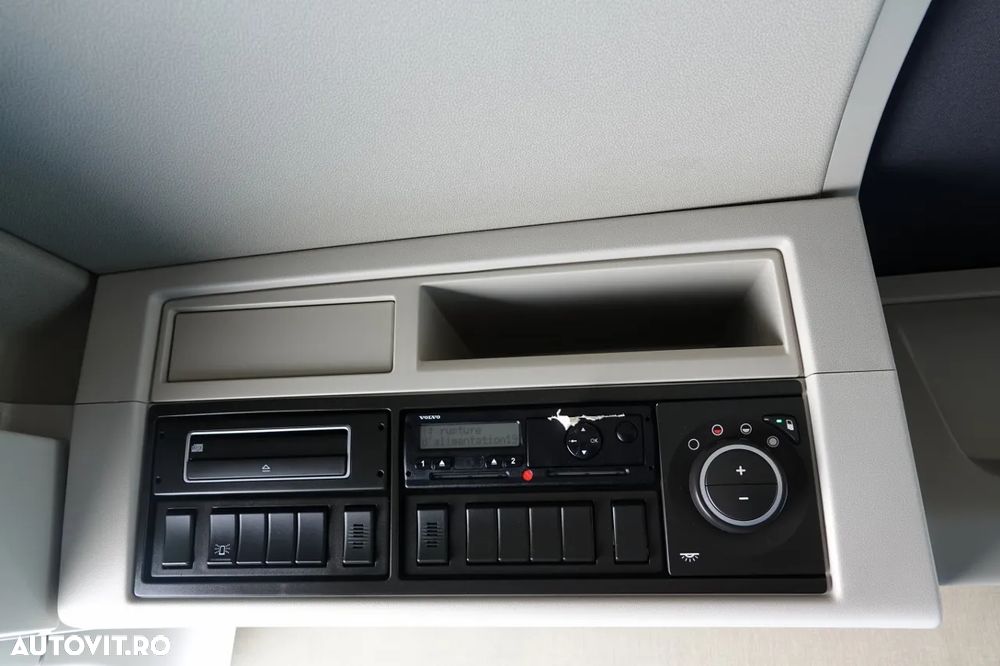 Volvo FH 500 / CABINĂ JOSĂ / I-SHIFT / - 33