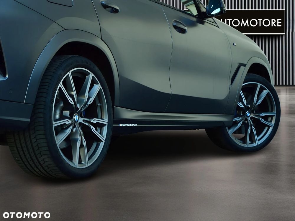 BMW X6 M50i - 13