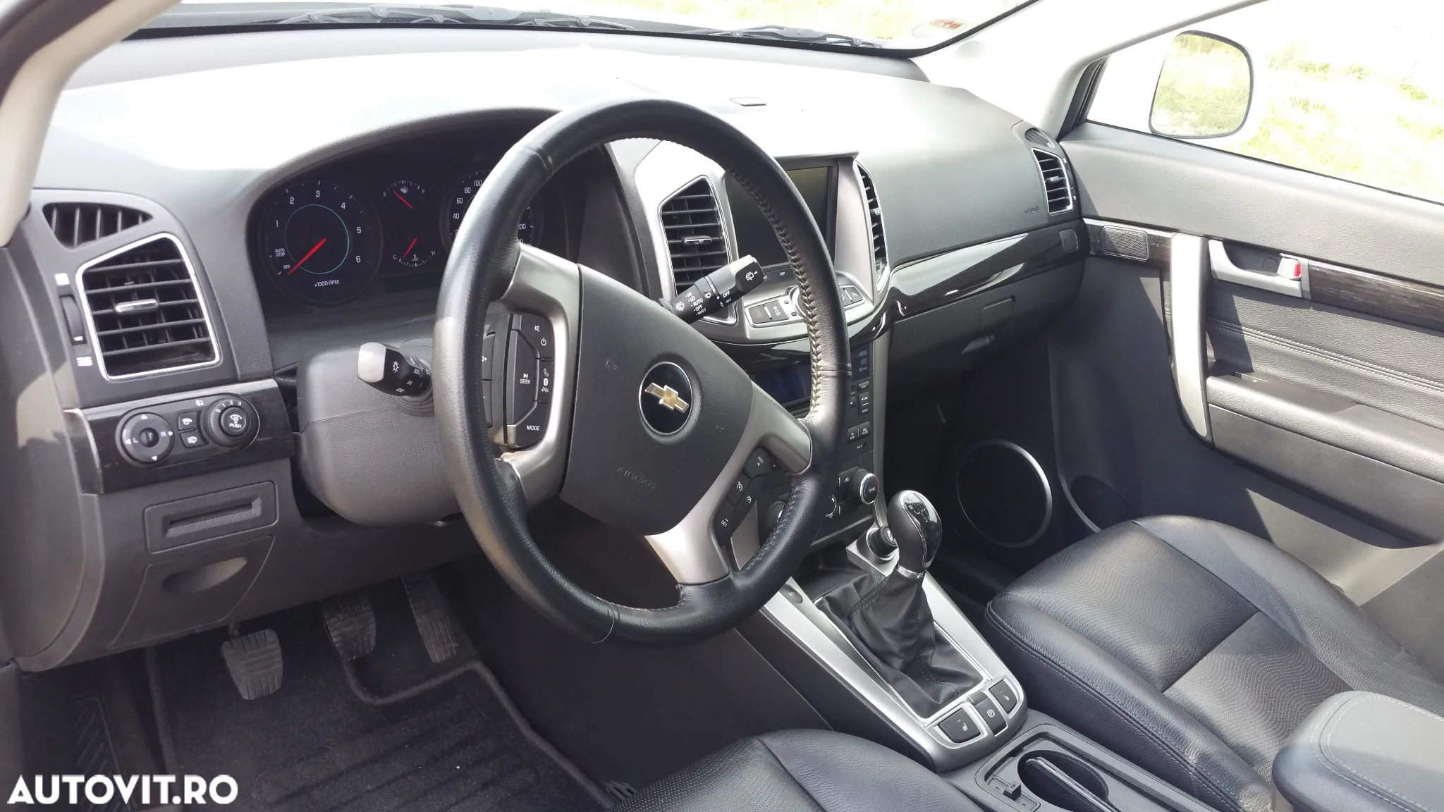 Chevrolet Captiva 2.2D AWD 7 locuri LTZ black leather - 6