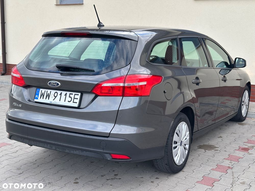 Ford Focus 1.5 TDCi SYNC Edition - 11