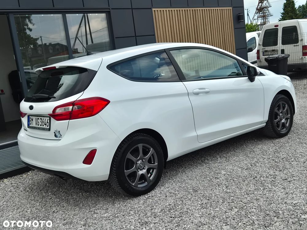 Ford Fiesta 1.1 TREND - 10