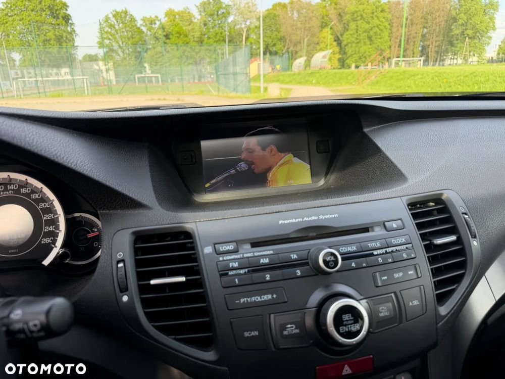 Honda Accord 2.0 Executive - 13