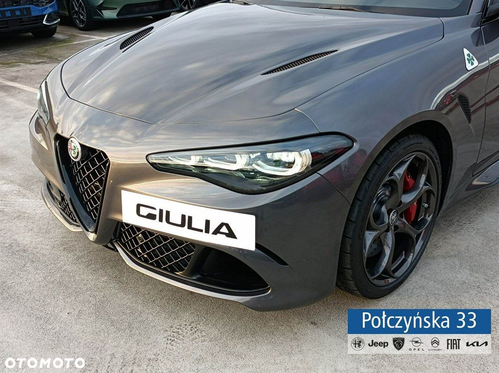 Alfa Romeo Giulia - 2