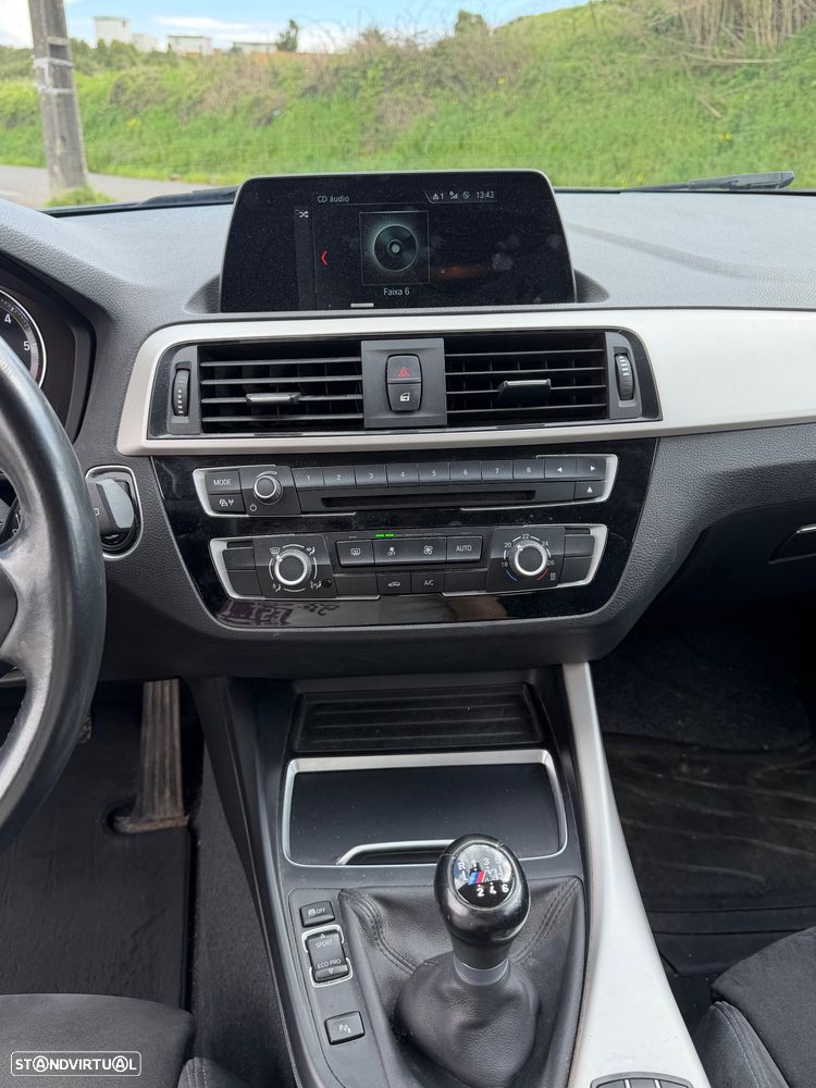 BMW 116 d Pack M - 16