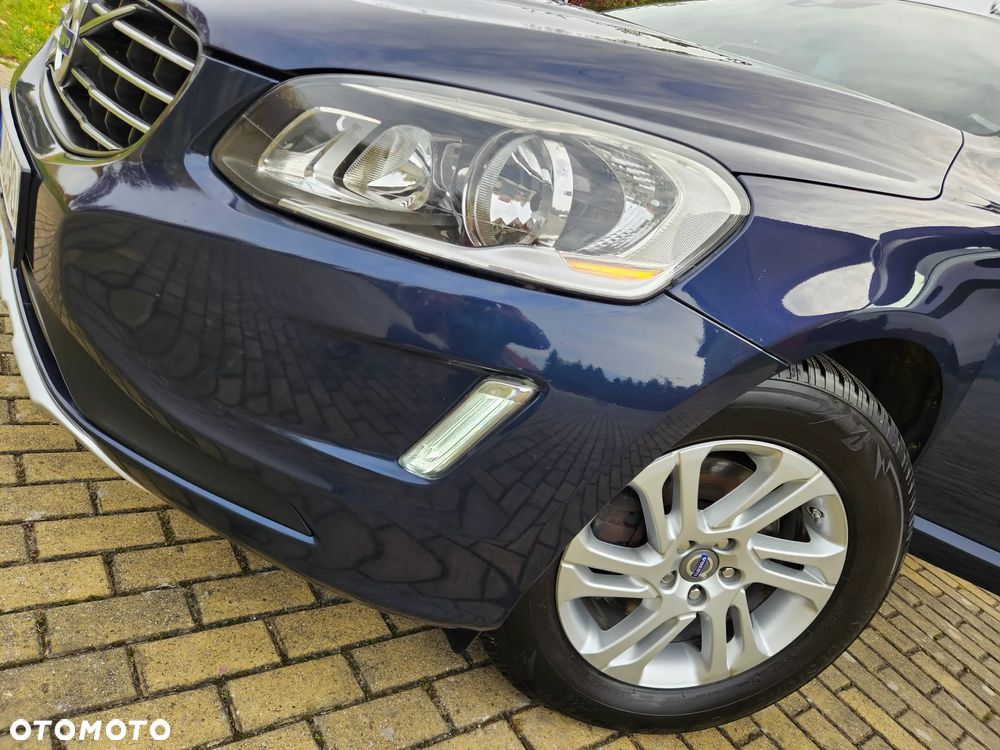 Volvo XC 60 D4 AWD Kinetic - 34