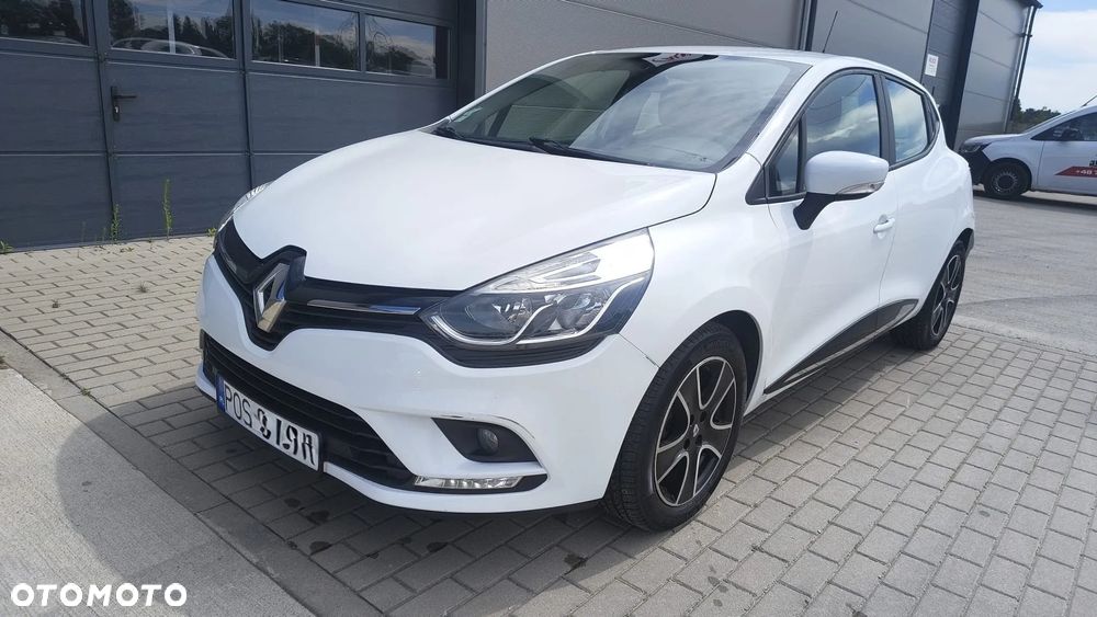 Renault Clio - 1