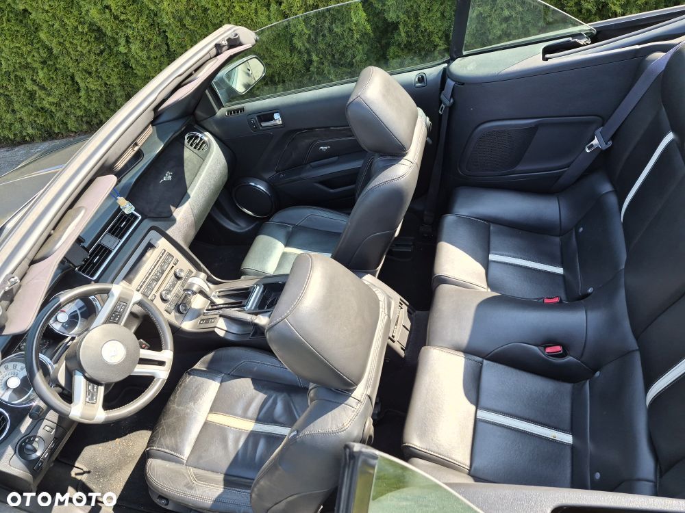 Ford Mustang 4.6 V8 GT Premium - 6