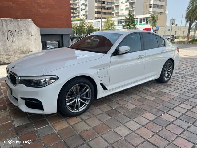 BMW 530 e iPerformance Pack M - 1