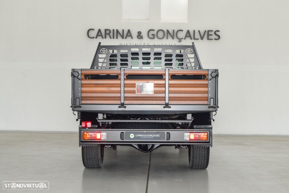 Toyota Hilux 2.4 D-4D 4X2 Cabine Extra 3L - 14