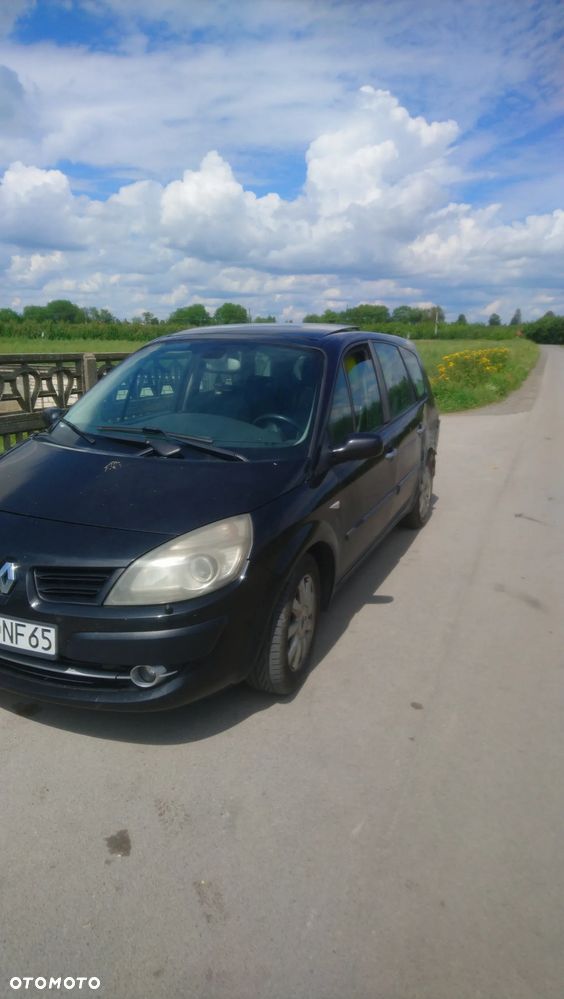 Renault Scenic 2.0 dCi Privilege - 1
