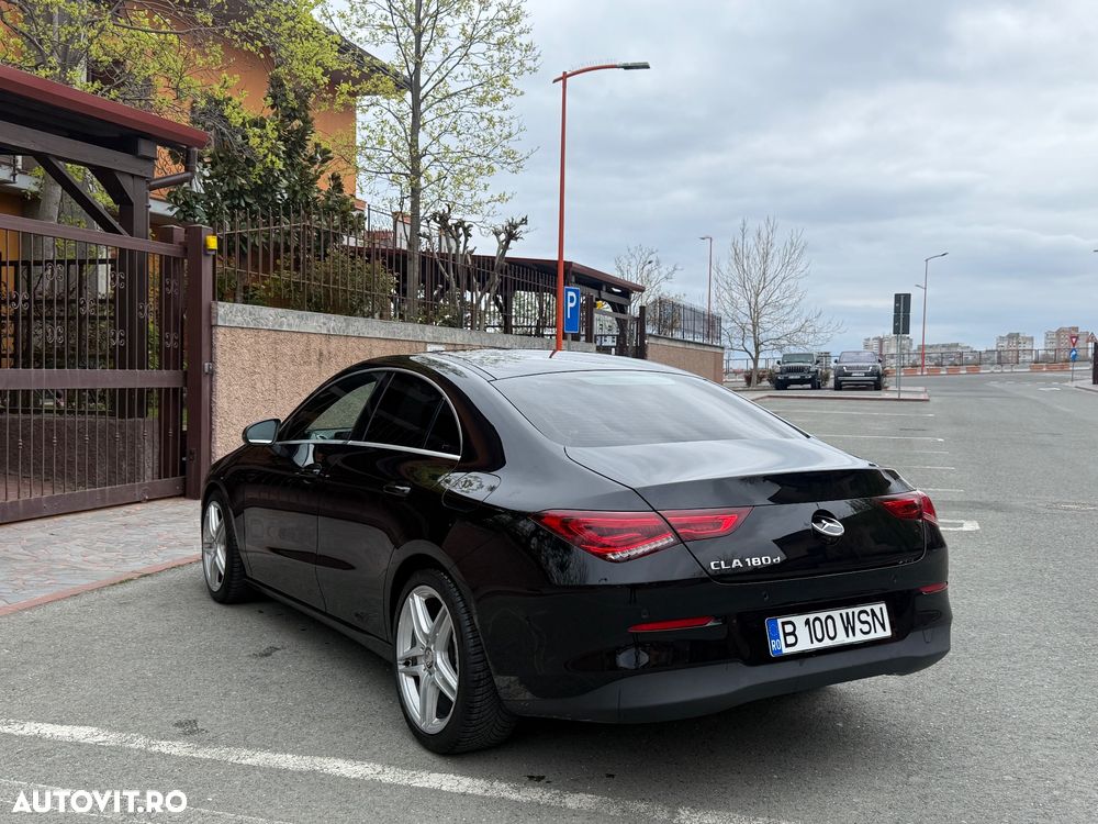 Mercedes-Benz CLA 180 d - 8